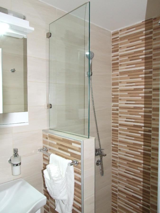 Apartman Nena Пирот Екстериор снимка