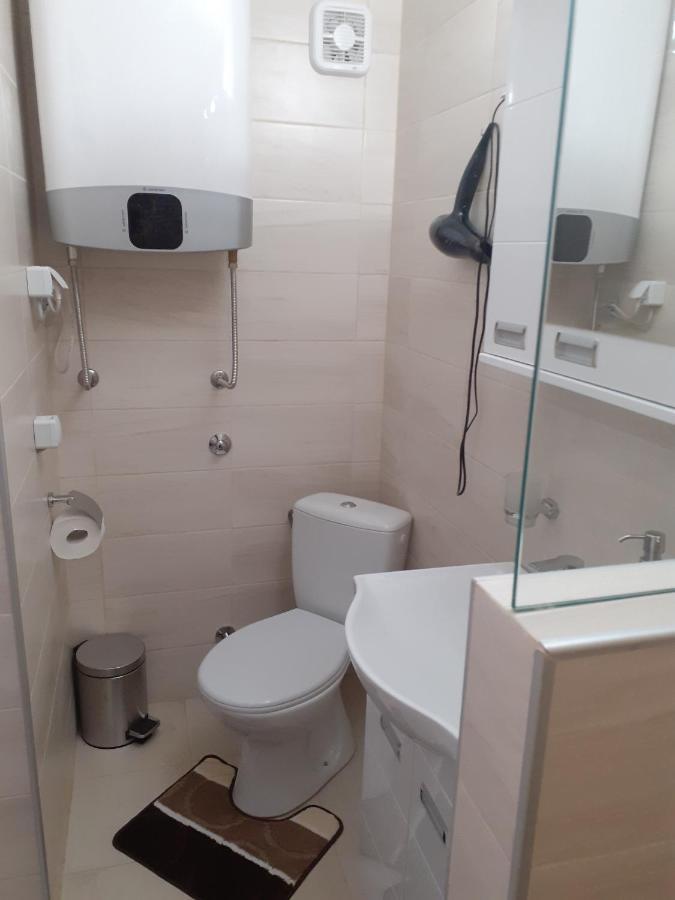 Apartman Nena Пирот Екстериор снимка