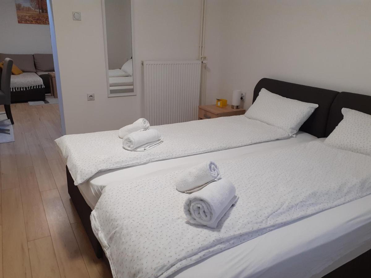 Apartman Nena Пирот Екстериор снимка