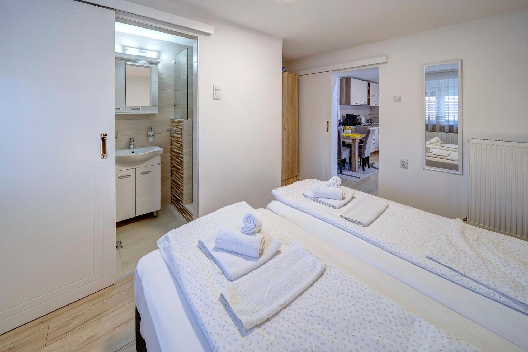 Apartman Nena Пирот Екстериор снимка