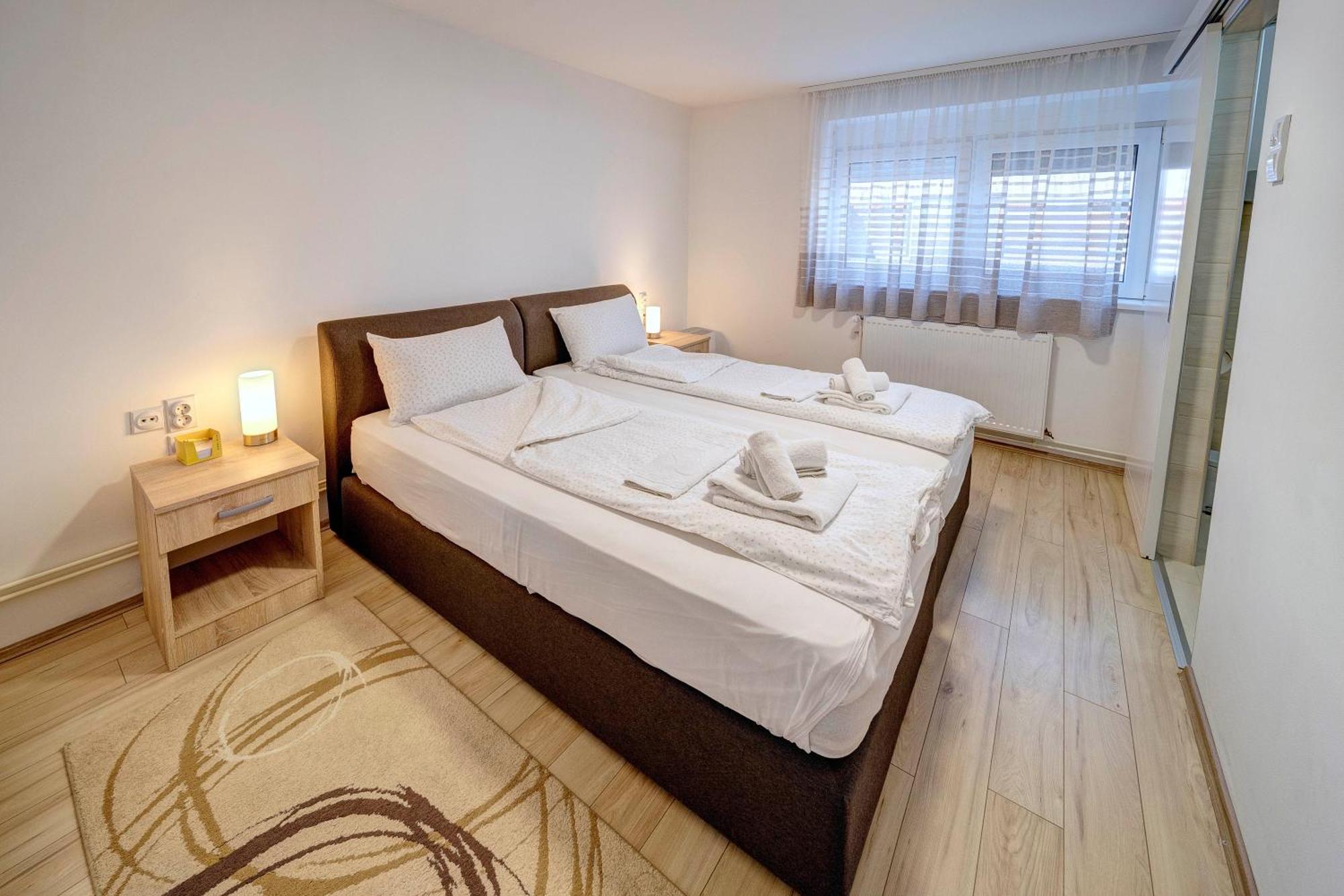 Apartman Nena Пирот Екстериор снимка